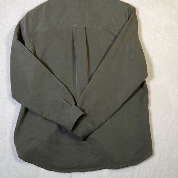 Liz Claiborne Button down shirt- Women petite Small - Picture 9 of 9